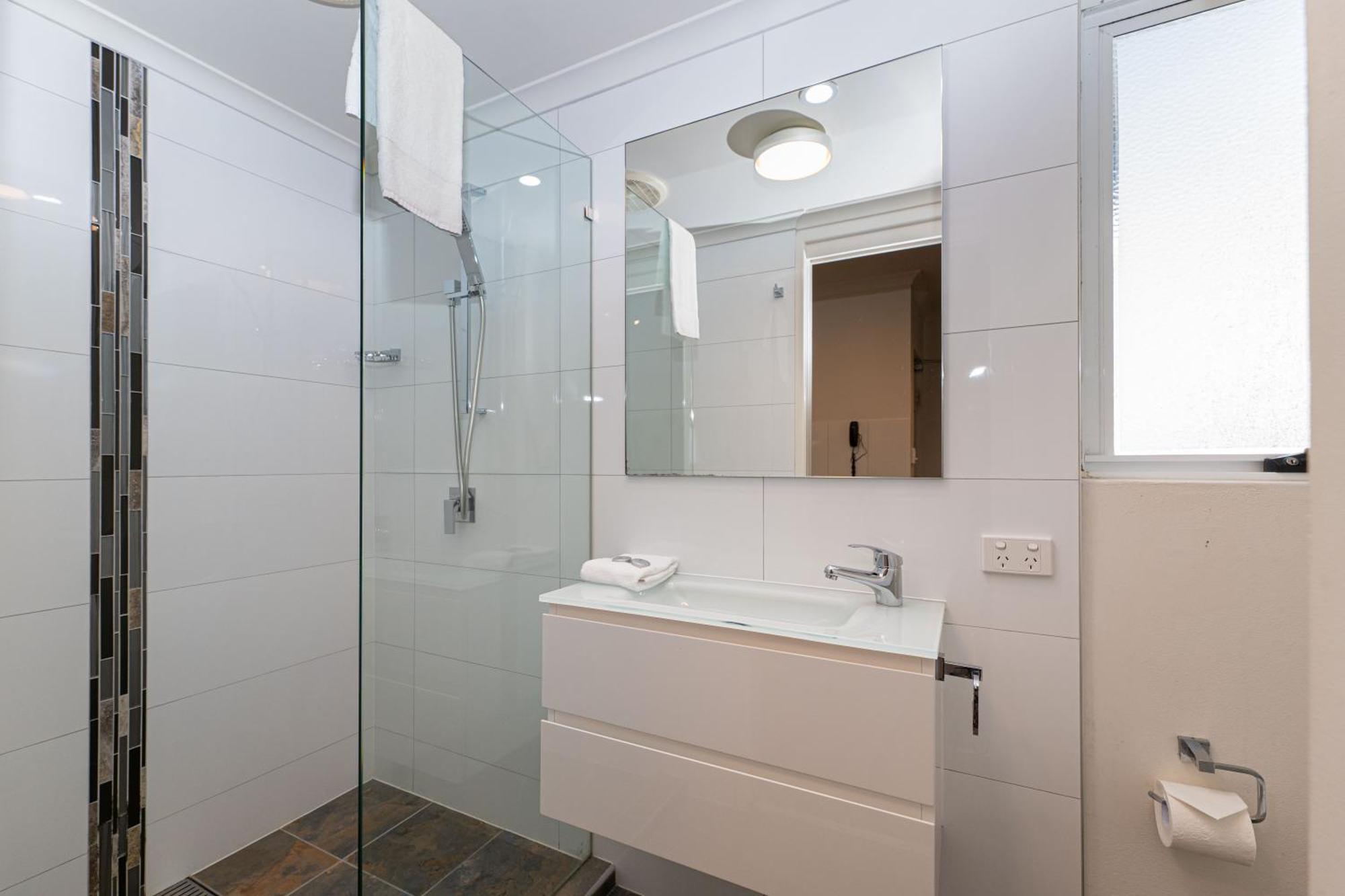 Aparthotel Twin Quays Noosa à Noosaville Extérieur photo