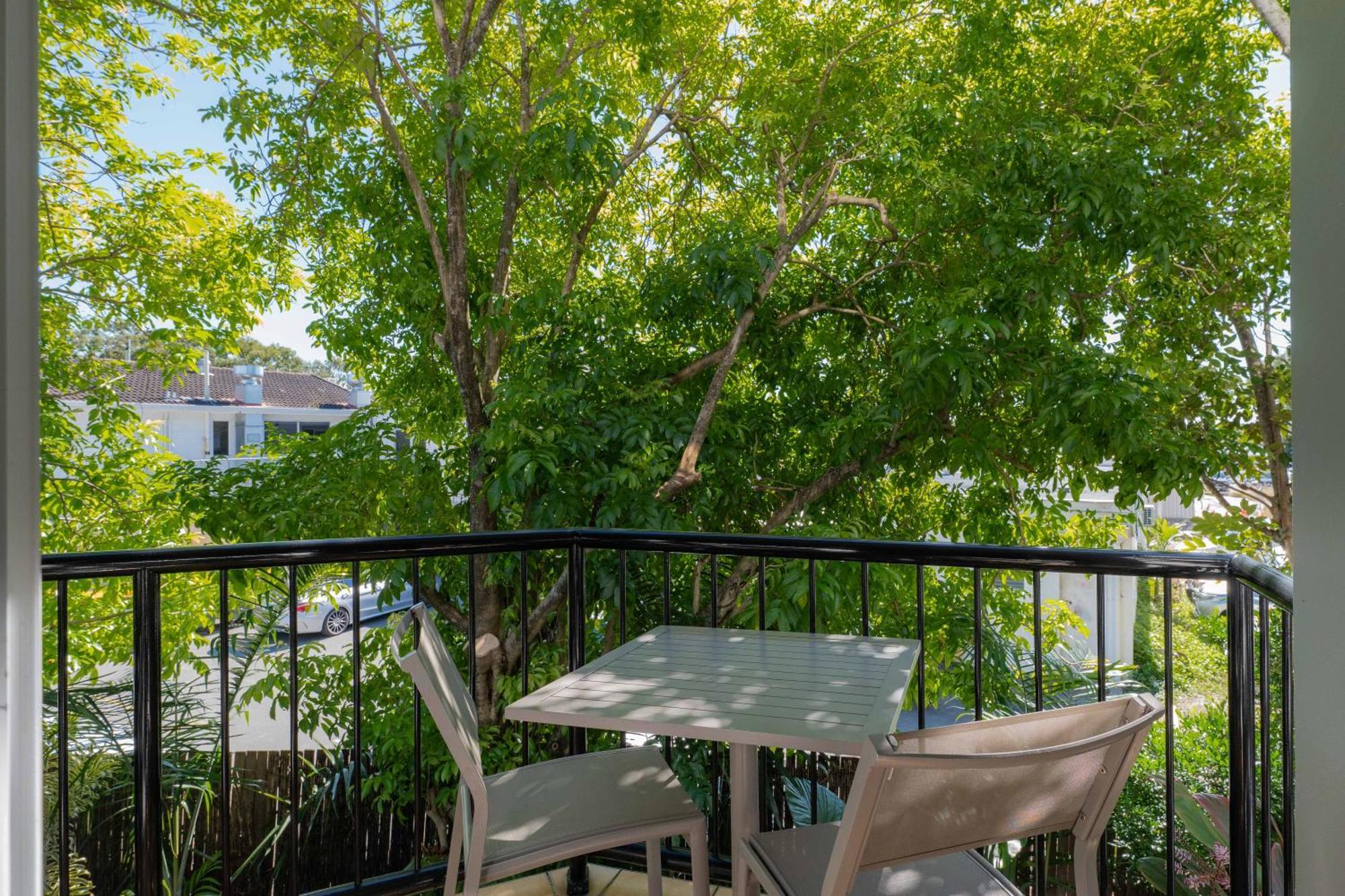 Aparthotel Twin Quays Noosa à Noosaville Extérieur photo