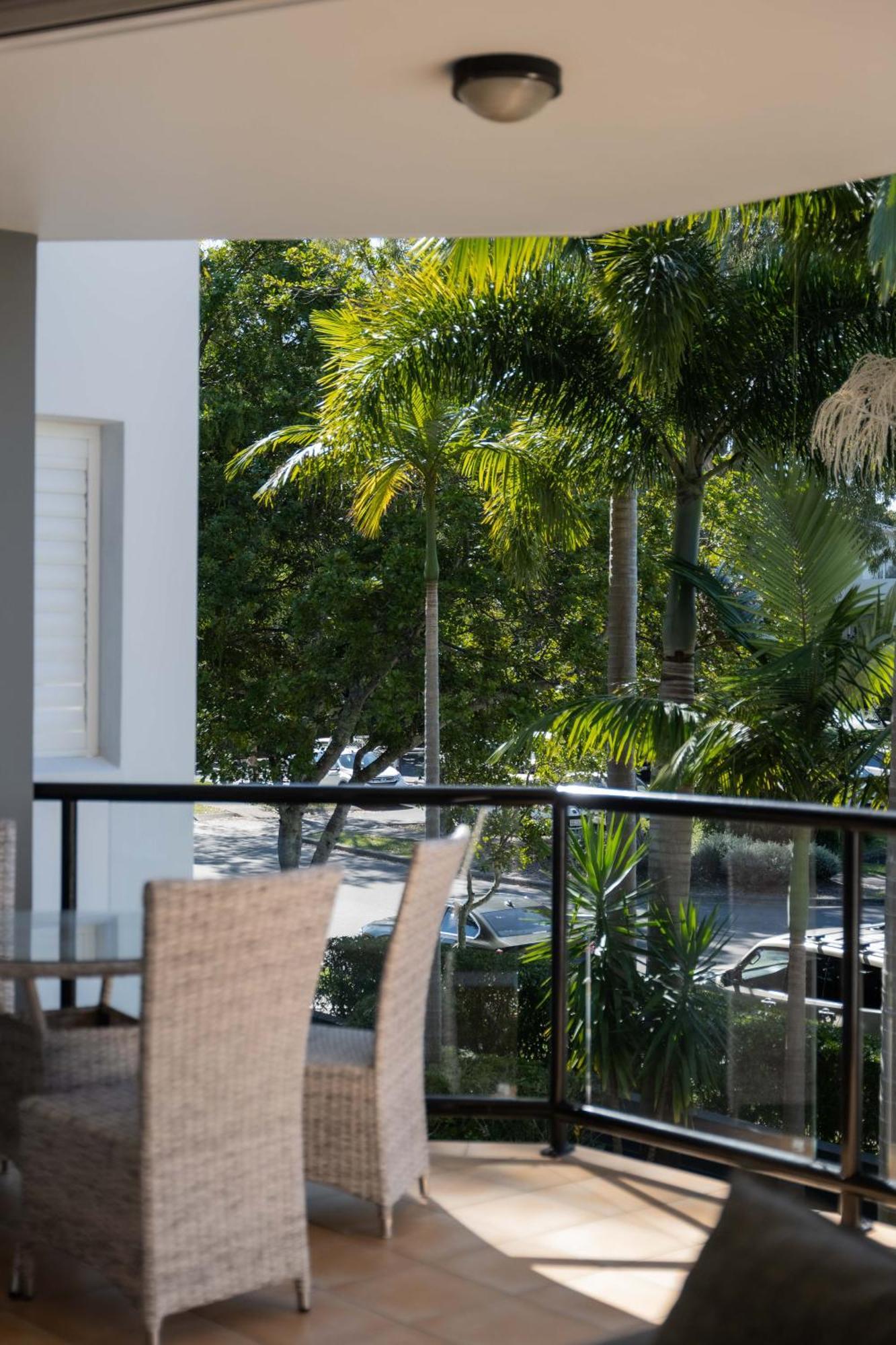 Aparthotel Twin Quays Noosa à Noosaville Extérieur photo